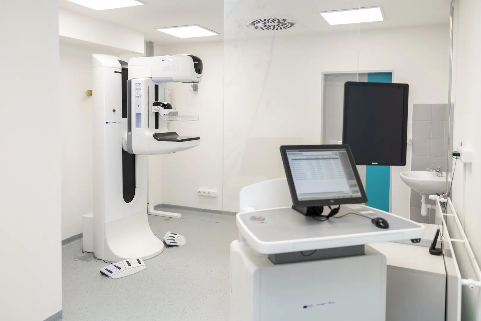 Práca s modernými technológiami v AGEL zdravotníctve